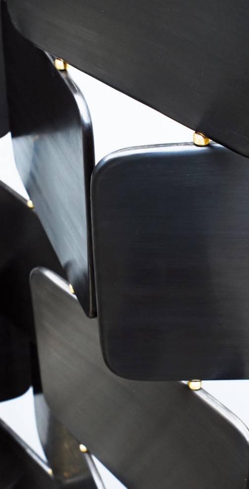 Screen Eileen, bronze patinated