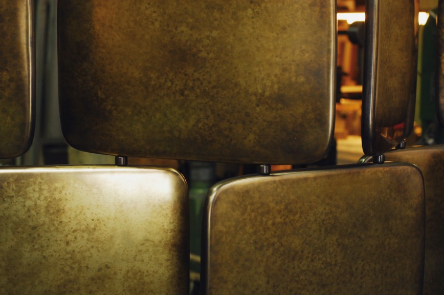 Eileen-screen-bronze patined