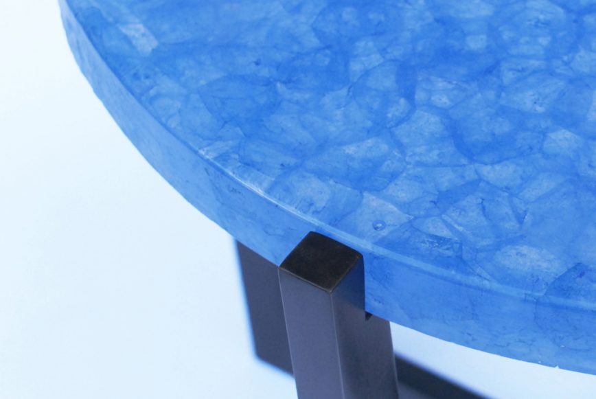 ZILE_2_side table_blue-jellyfish-glass_iron